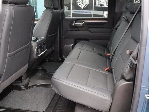 Used 2025 GMC Sierra 3500 Denali w/ Denali Reserve Package image 14