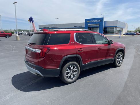 Used 2022 GMC Acadia SLE w/ Driver Convenience Package AWD/4WD image 4