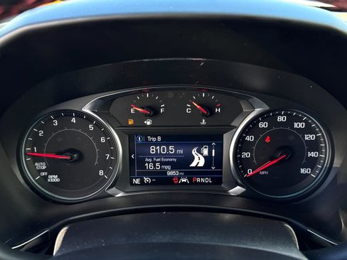 Used 2023 Chevrolet Equinox RS image 18