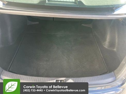 Used 2023 Toyota Corolla LE image 21