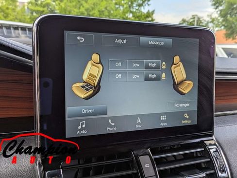 Used 2018 Lincoln Navigator Reserve w/ Technology Package AWD/4WD image 31