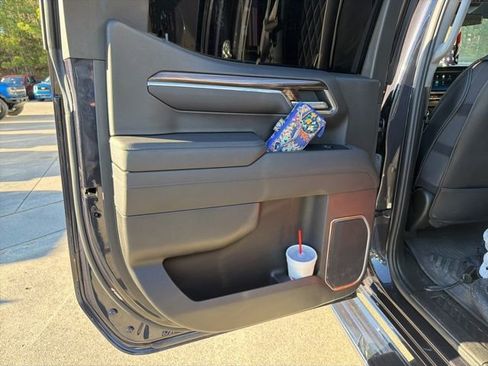 Used 2023 Chevrolet Silverado 1500 RST image 17