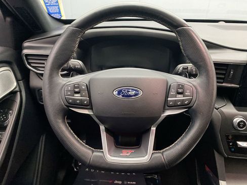 Used 2020 Ford Explorer ST w/ Premium Technology Package AWD/4WD image 16