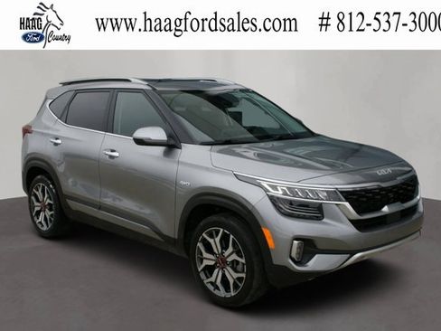 Used 2023 Kia Seltos SX w/ SX Sunroof Package image 1