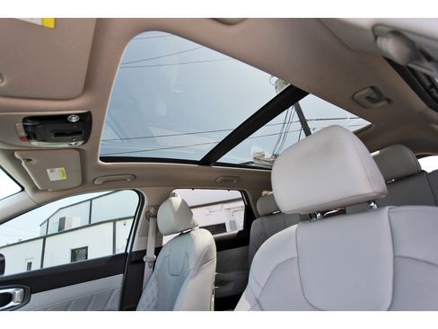 Certified 2023 Kia Sorento SX AWD/4WD image 38