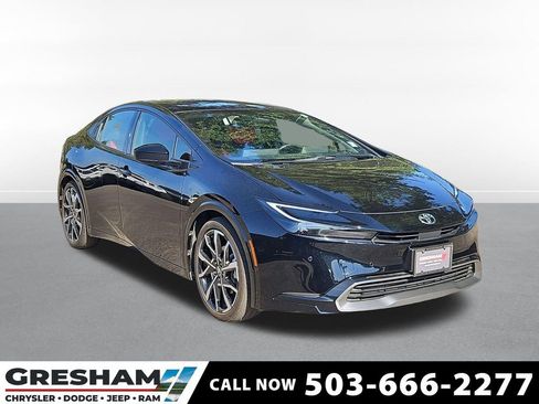 Used 2024 Toyota Prius Prime FWD image 1