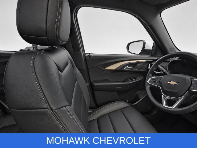 Certified 2022 Chevrolet TrailBlazer ACTIV w/ Sun and Liftgate Package FWD image 14