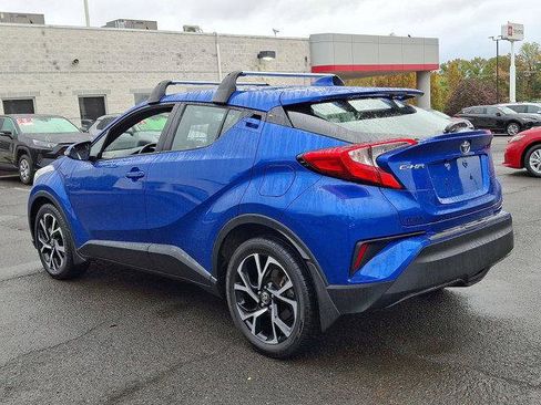 Certified 2022 Toyota C-HR XLE image 23