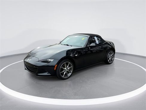 Used 2022 MAZDA MX-5 Miata Grand Touring image 4