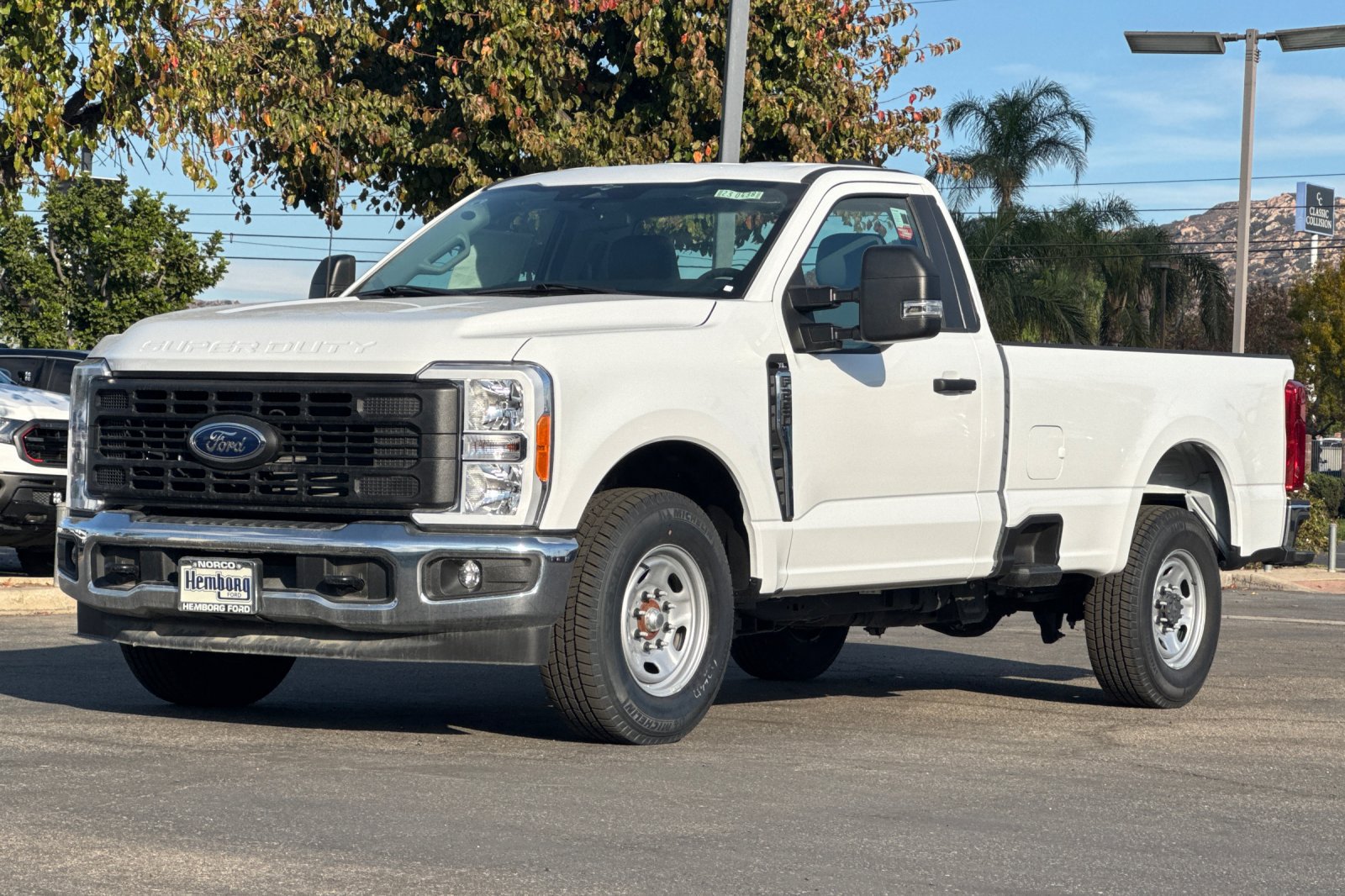 New 2023 Ford F250 XL w/ XL Chrome Package RWD image 8