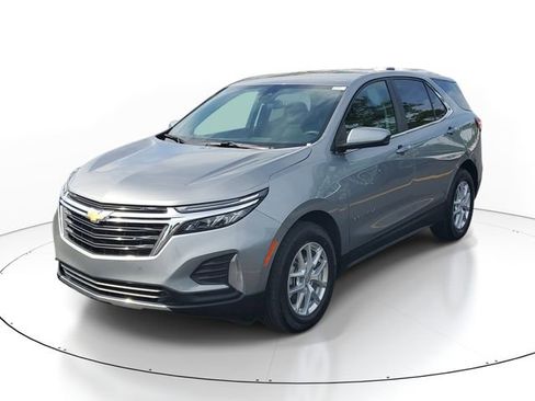 Certified 2024 Chevrolet Equinox LT FWD image 2