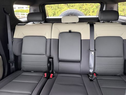 New 2026 GMC Hummer EV SUV image 3