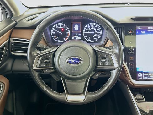 Used 2021 Subaru Outback Touring XT AWD/4WD image 18