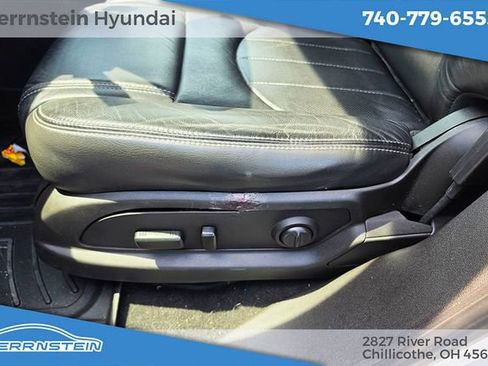 Used 2017 Buick Enclave Premium AWD/4WD image 17