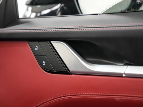 Certified 2023 Porsche 911 Cabriolet AWD/4WD image 15