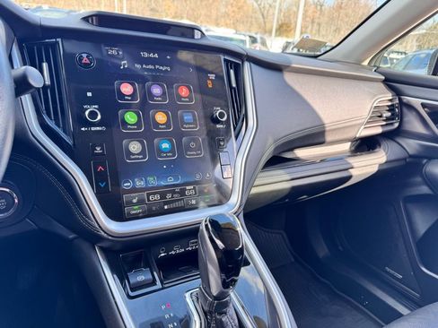 Used 2023 Subaru Outback Limited image 23