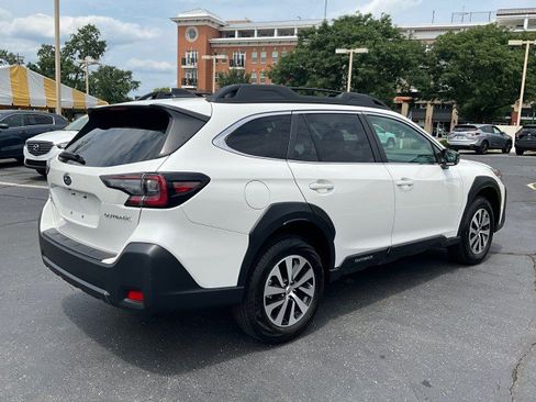 Used 2025 Subaru Outback Premium w/ Popular Package #1A AWD/4WD image 7