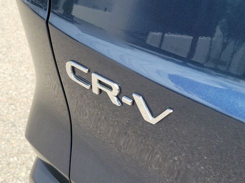 Used 2025 Honda CR-V LX image 10