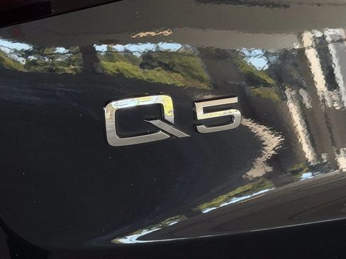 Used 2015 Audi Q5 2.0T Premium Plus w/ Technology Package AWD/4WD image 13