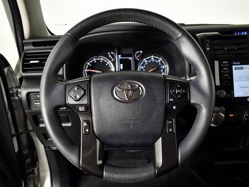 Used 2021 Toyota 4Runner TRD Off-Road Premium image 33