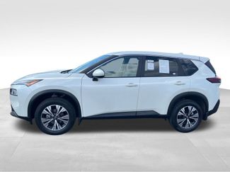 Used 2023 Nissan Rogue SV FWD video 2