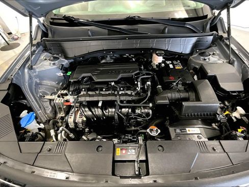 Certified 2024 Hyundai Kona SEL AWD/4WD image 9