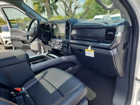 New 2025 Ford F350 Lariat w/ Lariat Ultimate Package image 24