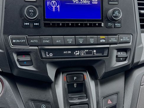 Used 2020 Honda Odyssey LX image 12