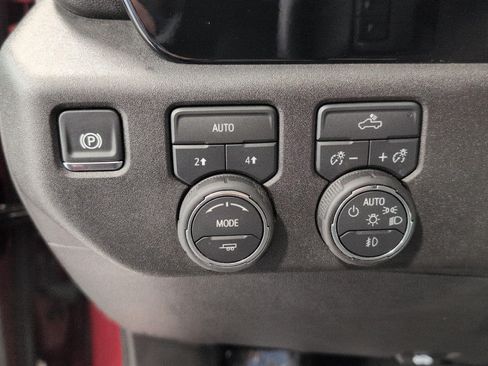 Used 2026 Chevrolet Silverado 1500 RST w/ Protection Package AWD/4WD image 10