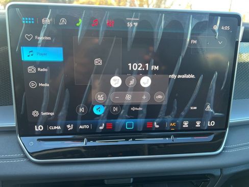 New 2026 Volkswagen Tiguan SE image 25