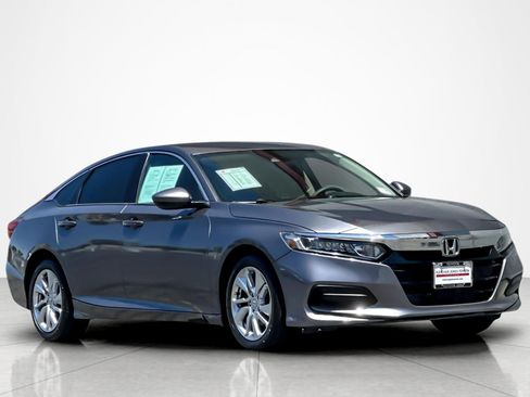 Used 2018 Honda Accord LX image 7