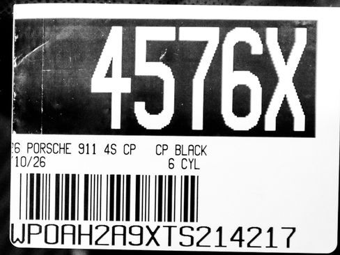 New 2026 Porsche 911 Carrera 4S image 32