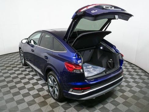 New 2026 Audi Q4 e-tron Premium image 29