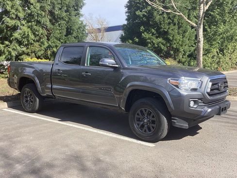 Used 2023 Toyota Tacoma SR5 image 8