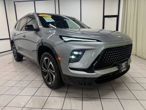 Certified 2025 Buick Enclave Sport Touring image 2