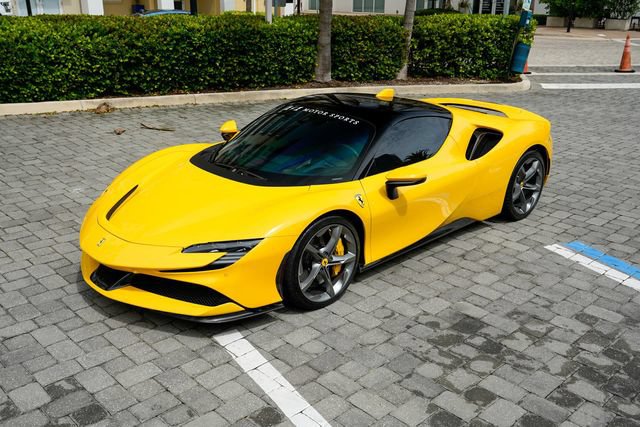 Used 2021 Ferrari SF90 Stradale AWD/4WD image 10