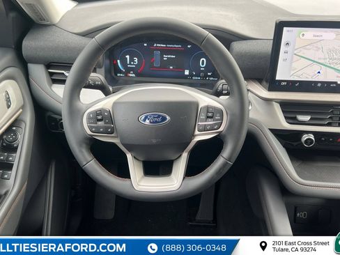 New 2026 Ford Explorer Active AWD/4WD image 15