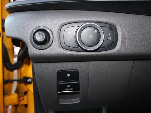 Used 2021 Ford Transit 150 Low Roof image 10