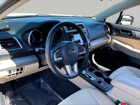 Used 2015 Subaru Outback 2.5i Premium AWD/4WD image 17