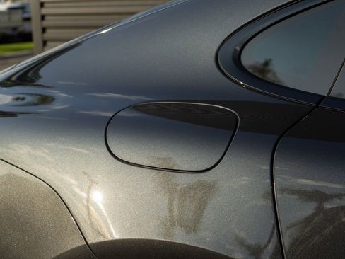 Used 2019 Porsche Panamera Turbo image 14