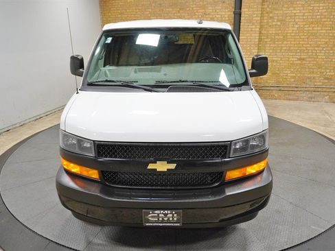 Used 2021 Chevrolet Express 3500 LS RWD image 5