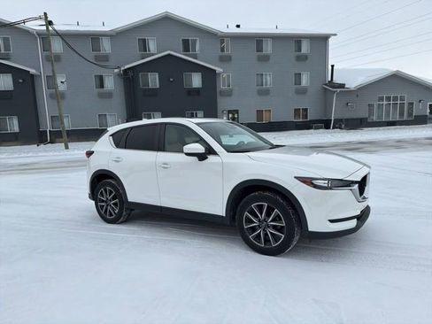 Used 2018 MAZDA CX-5 Touring w/ Preferred Equipment Package image 2
