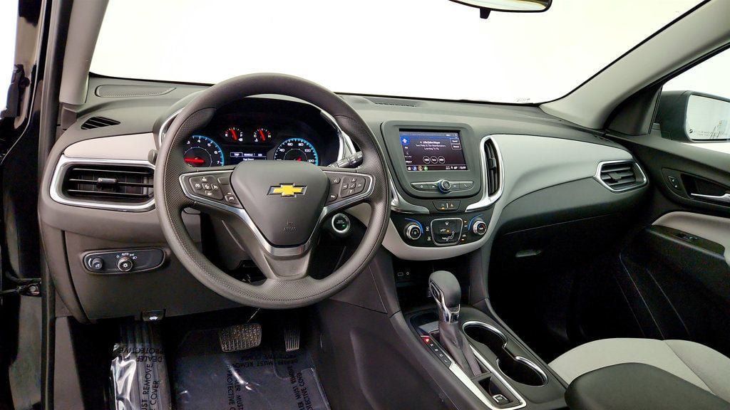 Used 2024 Chevrolet Equinox LS FWD image 12
