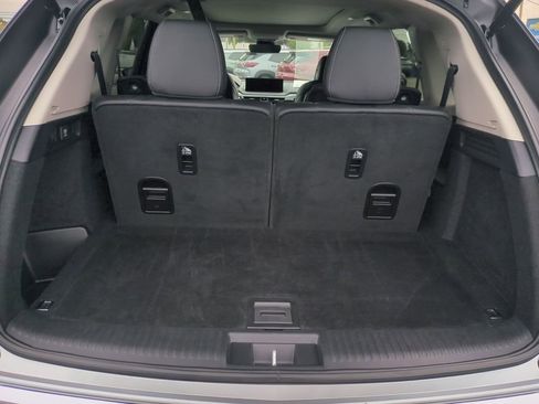 Used 2023 Acura MDX SH-AWD w/ Technology Package image 26