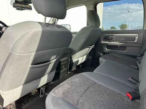 Used 2016 RAM 1500 Big Horn AWD/4WD image 19