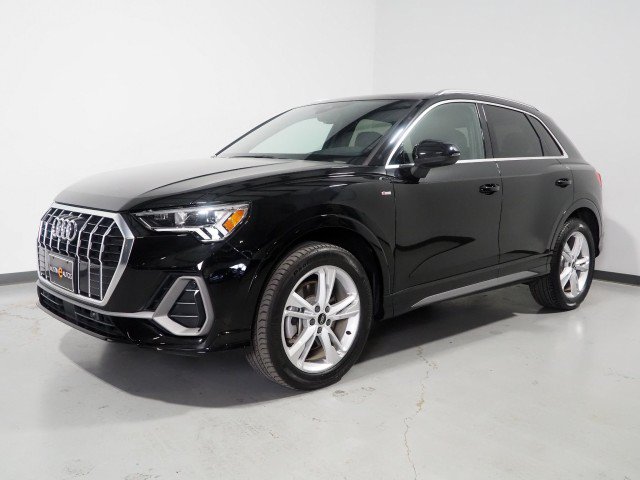 Used 2023 Audi Q3 2.0T Premium Plus w/ Premium Plus Package AWD/4WD image 10