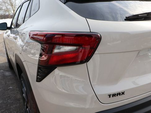New 2026 Chevrolet Trax RS w/ Driver Confidence Package image 26