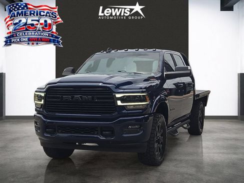 Used 2022 RAM 2500 Laramie w/ Night Edition AWD/4WD image 1