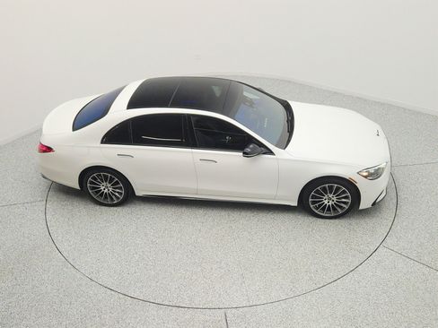 Used 2025 Mercedes-Benz S 580 4MATIC Sedan image 25