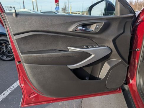 Used 2024 Chevrolet Trax RS w/ Driver Confidence Package image 9